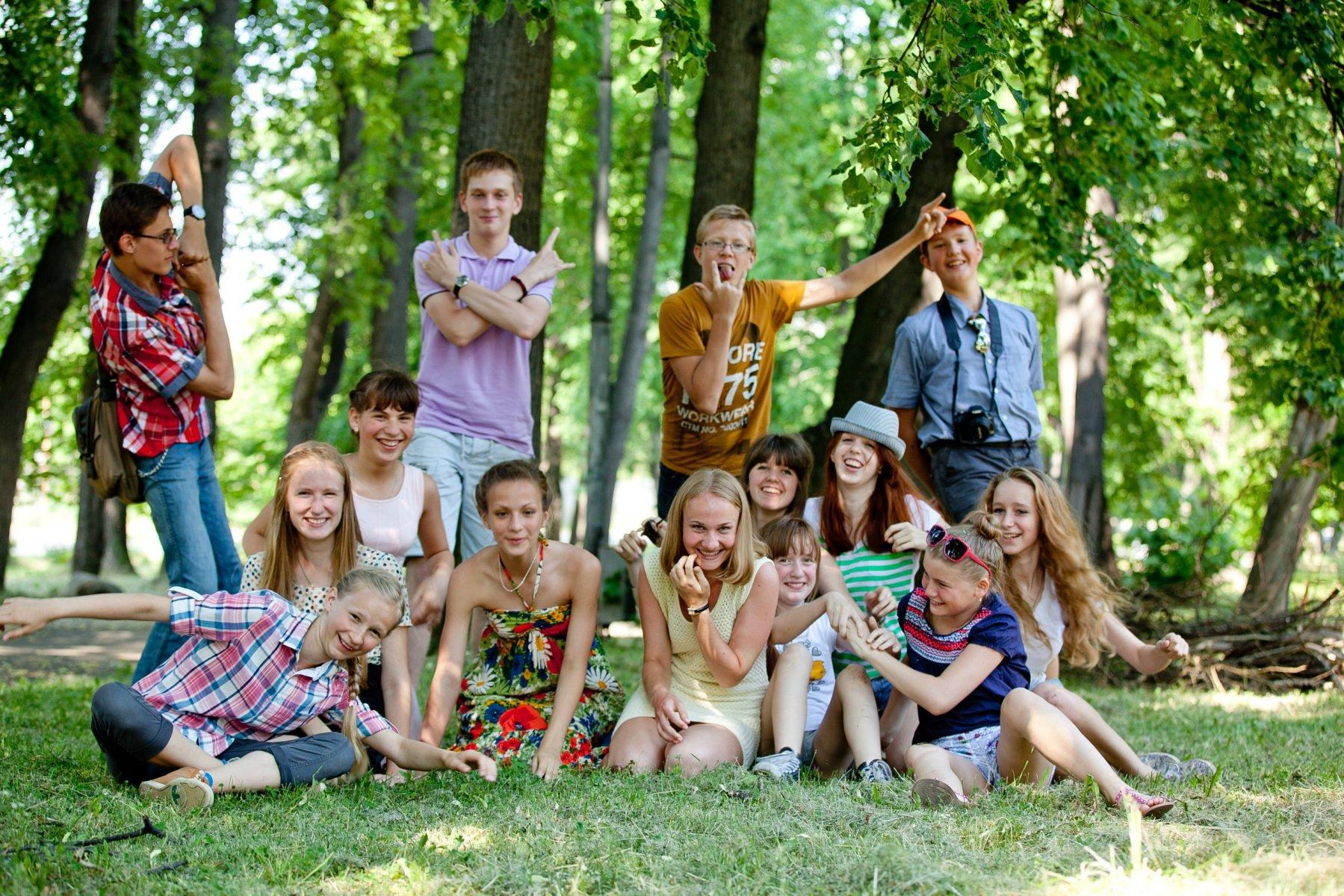 Тел дол. Лагерь для детей Петрозаводск. Лагеря на лето Петрозаводск. Дети в лагере. Летний лагерь для детей.